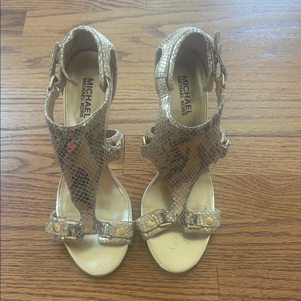 Michael Michael Kors Snakeskin Gold Sandals Size 7.5M